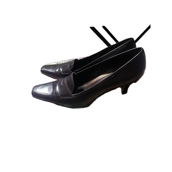 Vintage Etienne Aigner E-Labelle Brown Leather Kitten Herl Pumps Size 8M - Picture 3 of 7